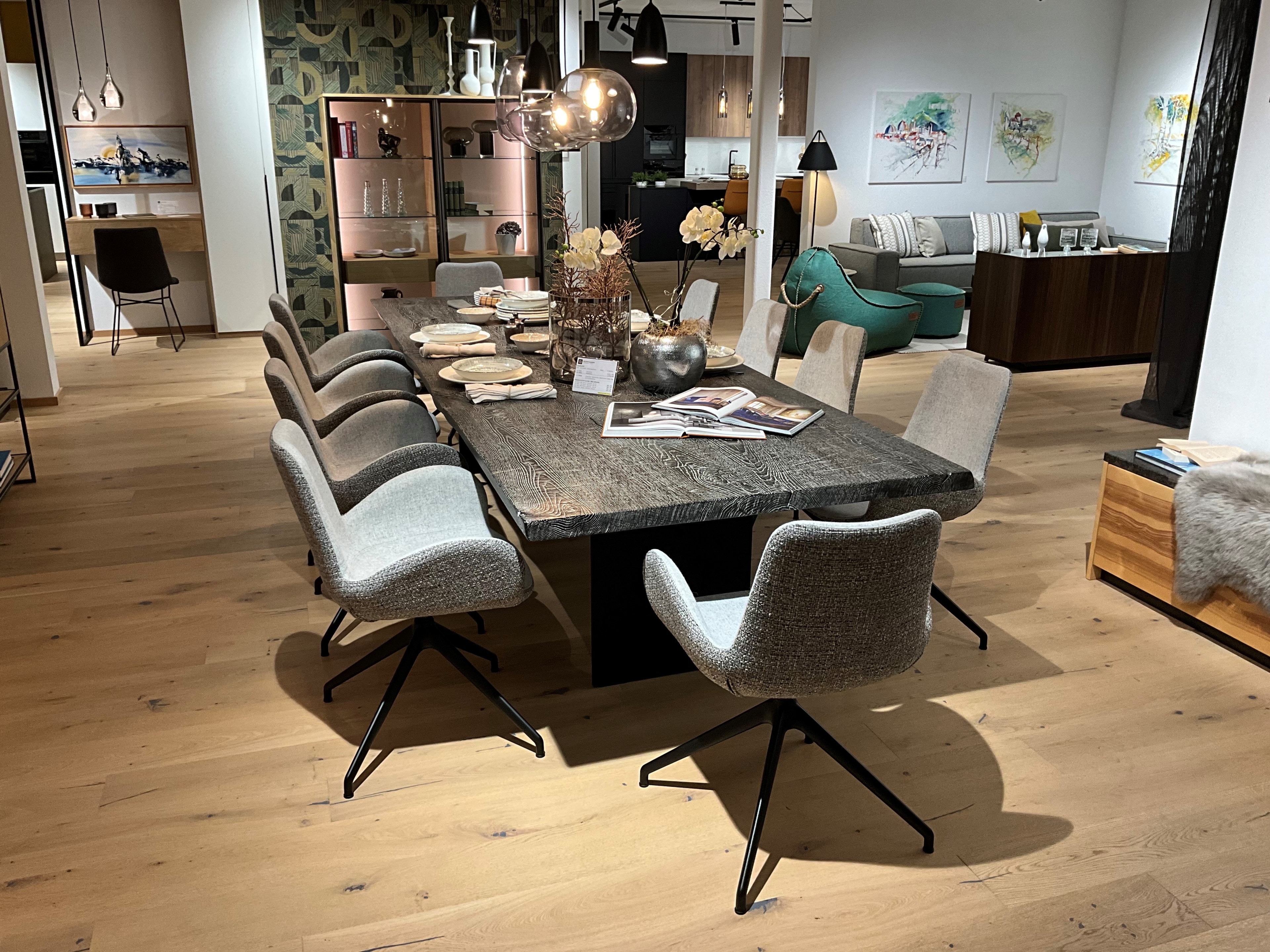 Essplatzgestaltung JANUA / MIDJ INITALY